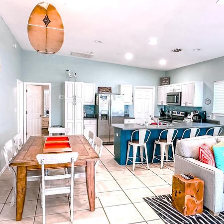 Eye-Catching Property W/ Picturesque Coastal Views Gulf Shores Eksteriør billede