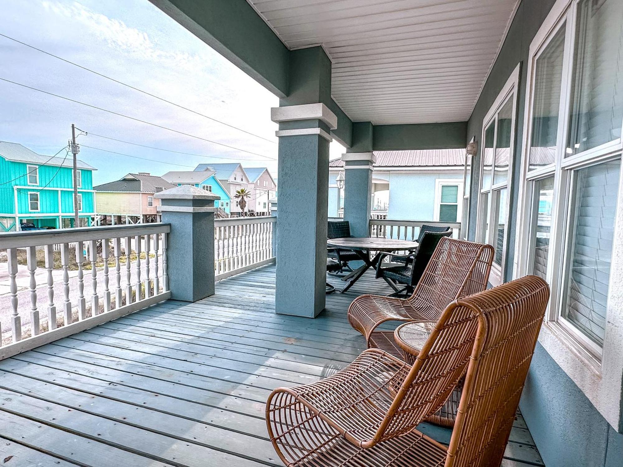 Eye-Catching Property W/ Picturesque Coastal Views Gulf Shores Eksteriør billede